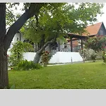 Katerina's Κρυοπηγή